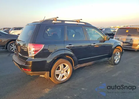 2010 Subaru Forester 2.5X Premium z USA, uszkodzony, nr VIN JF2SH6CC8AH756836